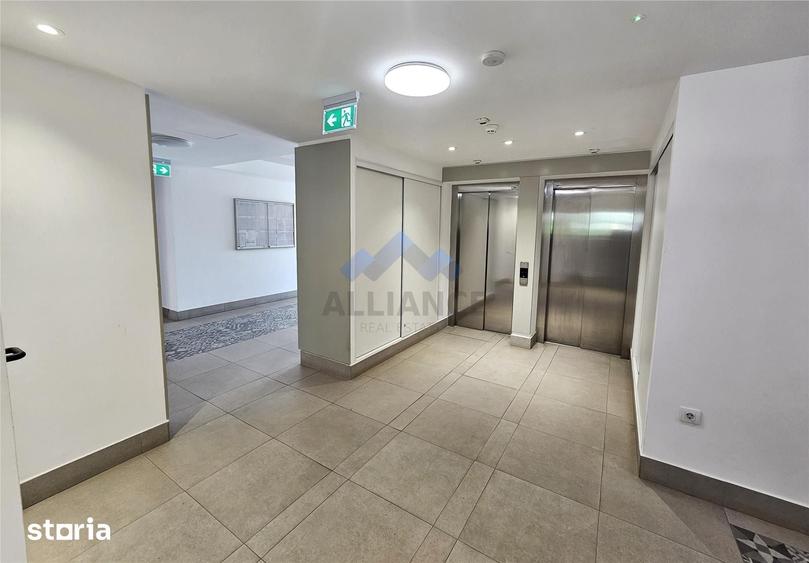 Apartament cu 3 camere decomandat în Baza 3
