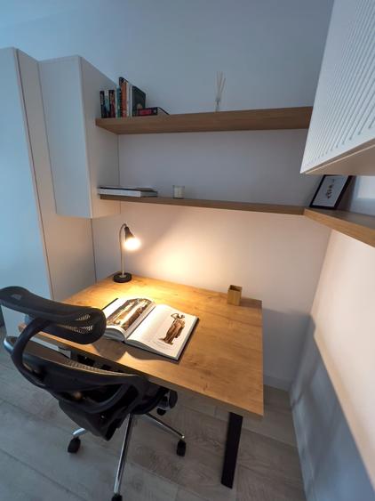Apartament cu 2 camere în P-ta Presei Libere