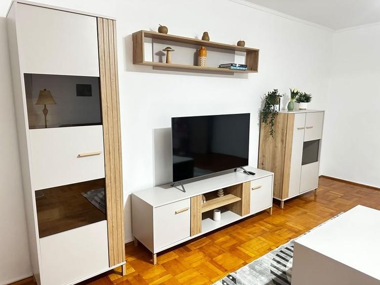 Apartament cu 2 camere decomandat în Ultracentral