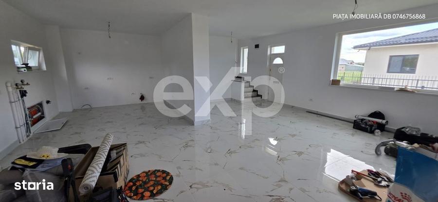Casă cu 3 camere cu Canalizare în Matraca