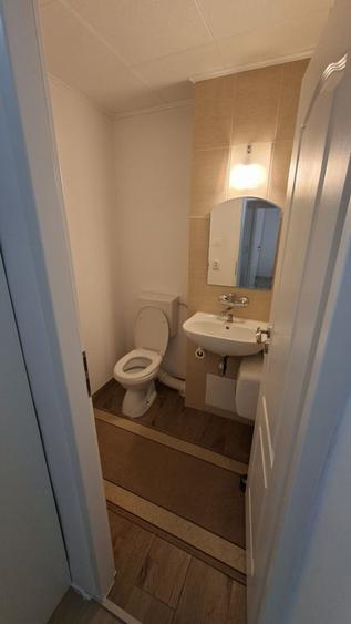 Apartament cu 3 camere decomandat în Miorița