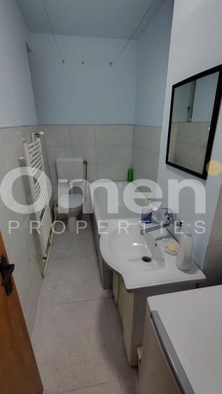 Apartament cu 3 camere decomandat, mobilat în Decebal