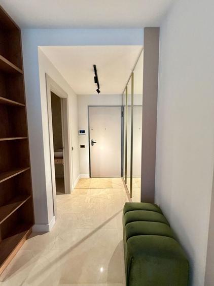 Apartament cu 4 camere, mobilat în Iancu Nicolae