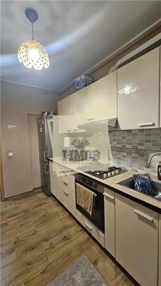 Apartament cu 2 camere decomandat, mobilat în Mihai Viteazul