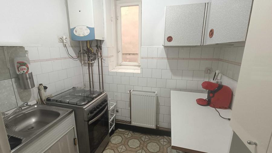 Apartament cu 2 camere decomandat în Ultracentral