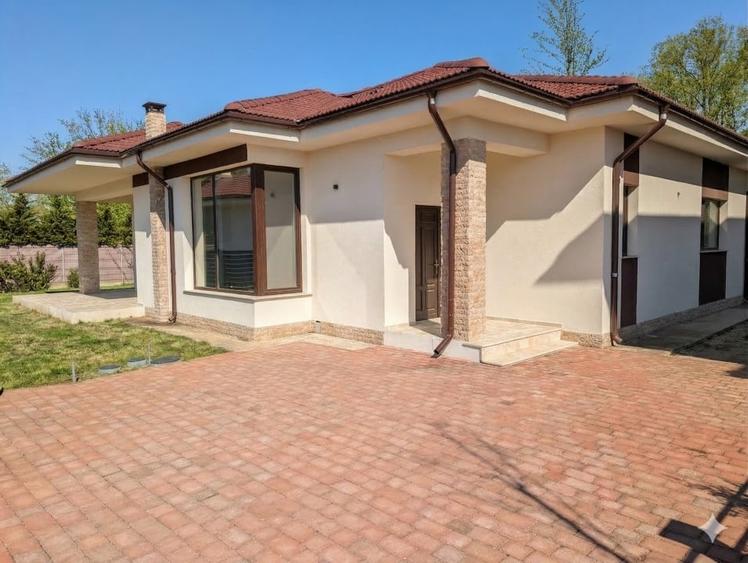 Casă individuală cu 4 camere cu Teren 500 Mp în Corbeanca