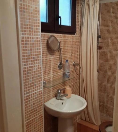 Garsonieră nedecomandată în Moșilor