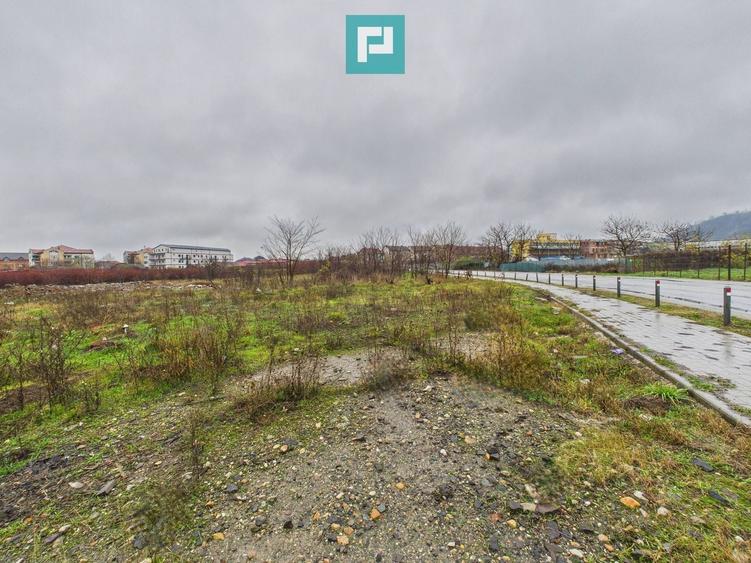 Teren Construcții intravilan de 4131 mp, în Sud-Est