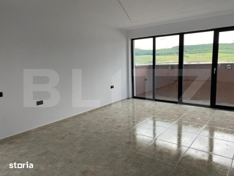 Apartament cu 4 camere în Dâmbul Rotund