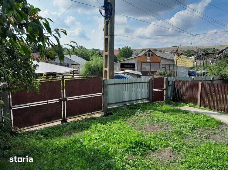 Casă cu 3 camere cu Teren 100 Mp în Central