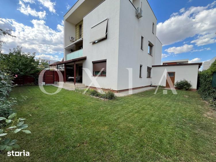 Apartament cu 3 camere în Dumbrăvița