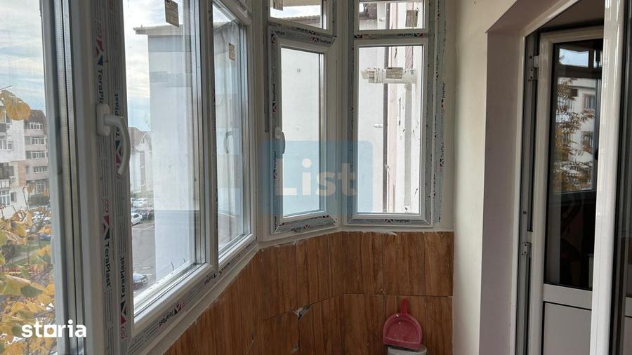 Apartament cu 4 camere decomandat în Ultracentral