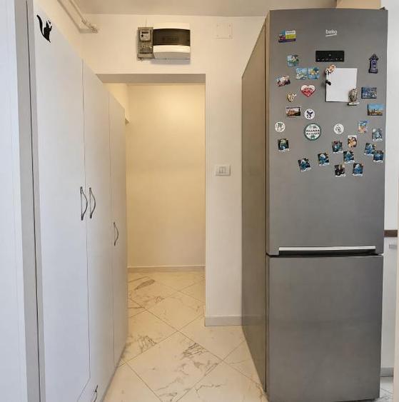 Apartament cu 2 camere semidecomandat în Florilor