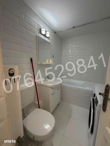 Apartament cu 2 camere decomandat în Tei