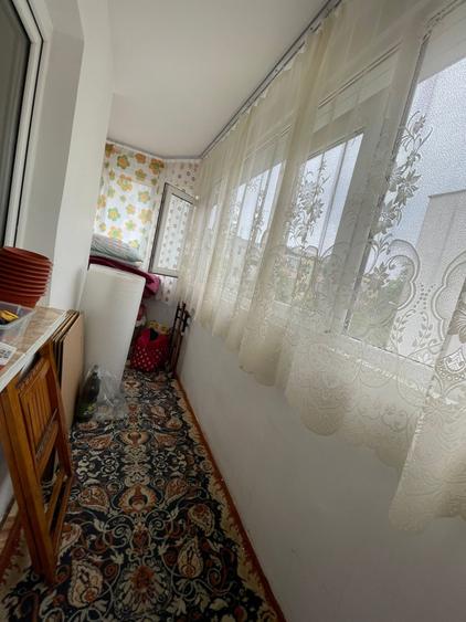 Apartament cu 3 camere decomandat, mobilat în Păcurari