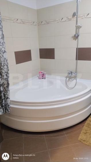 Casă individuală cu 4 camere cu Canalizare în Urișor
