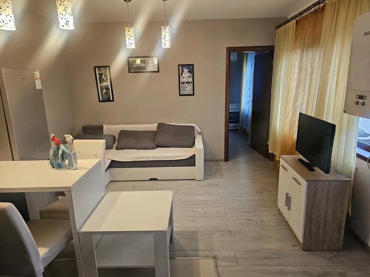 Apartament cu 2 camere semidecomandat în Mehala