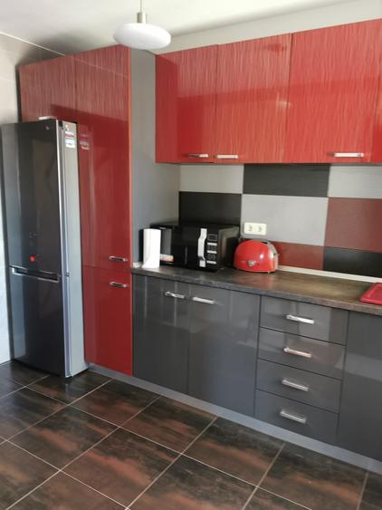 Apartament cu 3 camere decomandat în Nord