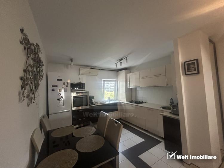 Apartament cu 4 camere decomandat, mobilat în Plopilor