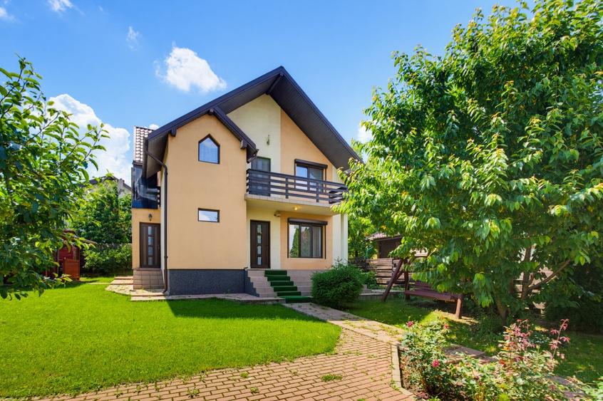 Casă individuală cu 4 camere cu Teren 500 Mp în Horpaz