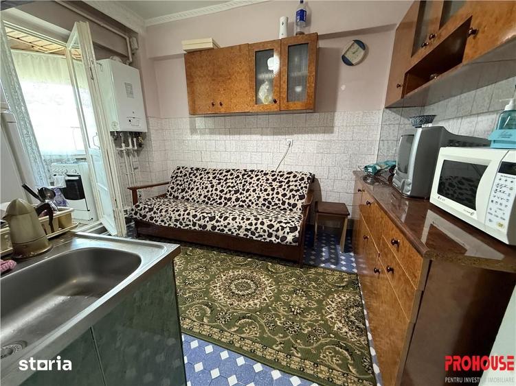 Apartament cu 2 camere decomandat în Mioriței
