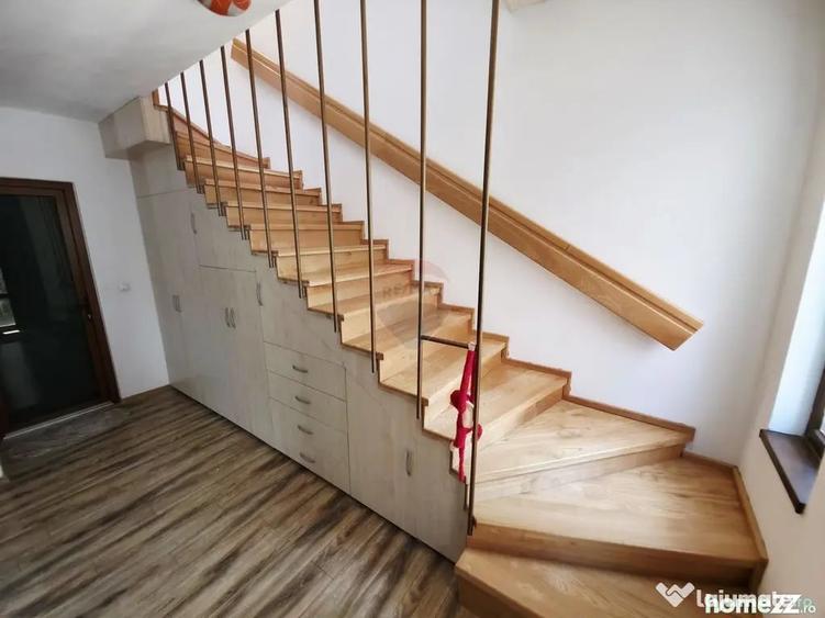 Casă cu 3 camere cu Teren 205 Mp în Central
