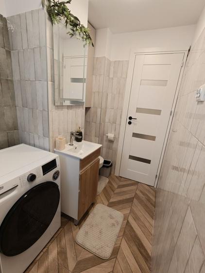 Apartament cu 2 camere semidecomandat în Dosu Bricii