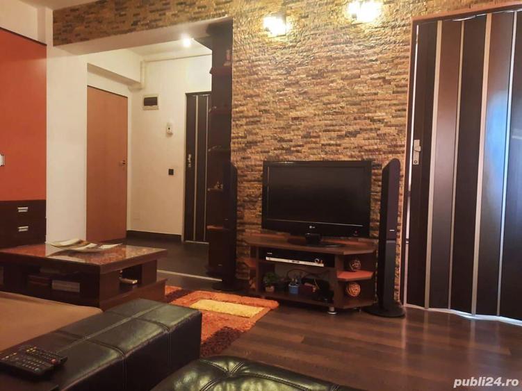 Garsonieră decomandată în Pârneava