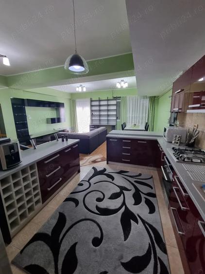 Apartament cu 2 camere în Micro 17