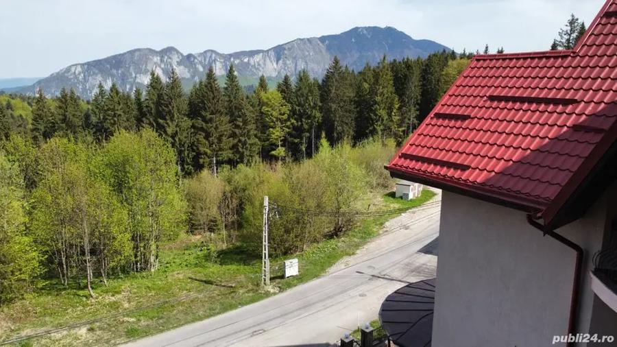 Spațiu comercial, de 1,000 mp, în Predeal