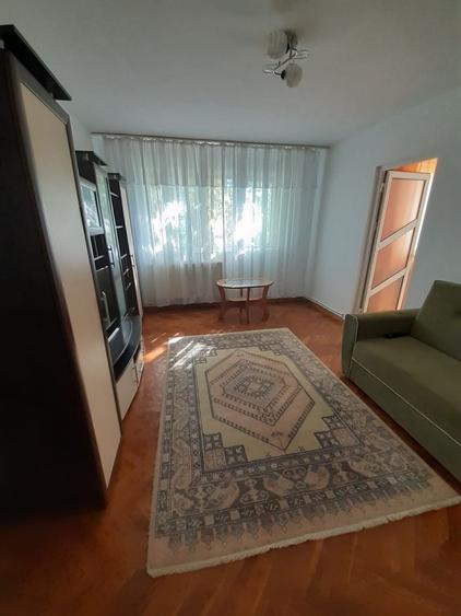 Apartament cu 2 camere în Central — fotografia 1