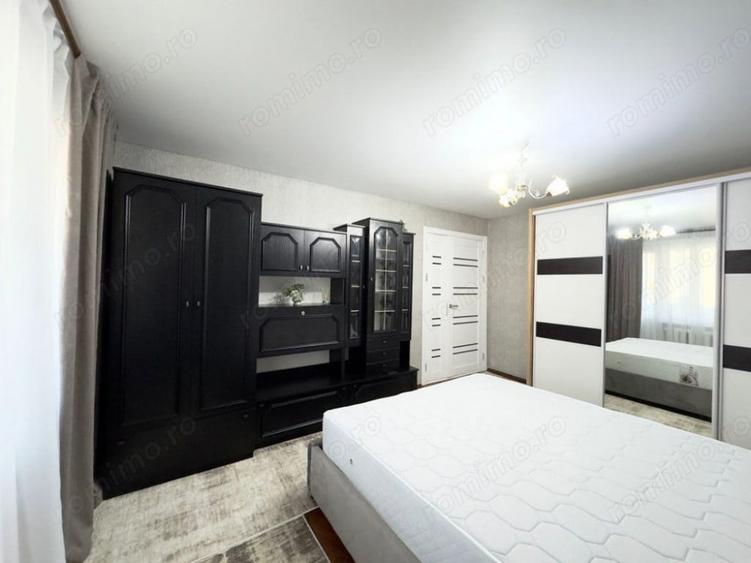 Apartament cu 2 camere decomandat în Victoriei