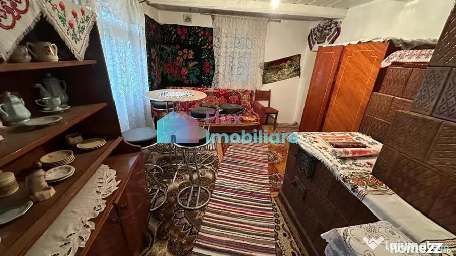 Casă cu 3 camere cu Teren 1410 Mp în Dumbrăveni