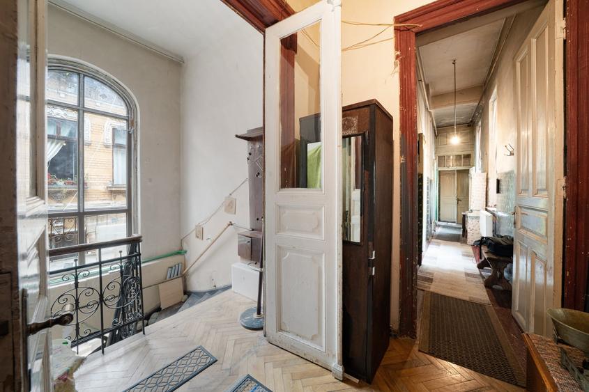 Apartament cu 4 camere circular, mobilat în Rosetti