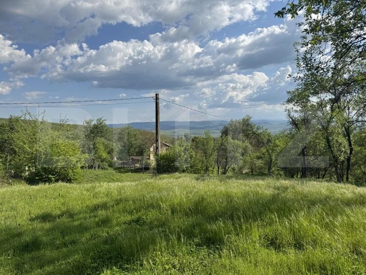 Teren Construcții intravilan de 15080 mp, în Periferie
