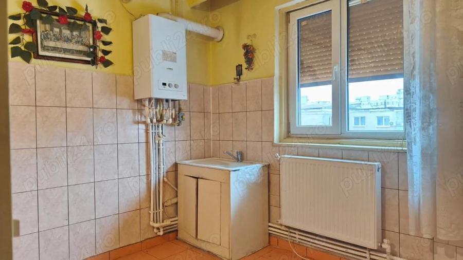 Apartament 2 camere, zona Gojdu - 13