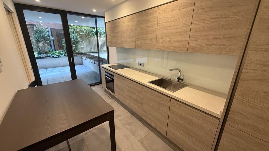 Apartament cu 3 camere decomandat în Primăverii