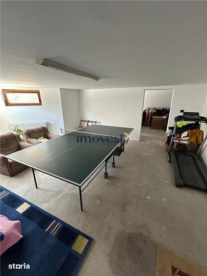 Casă cu 5 camere cu Teren 860 Mp în Central