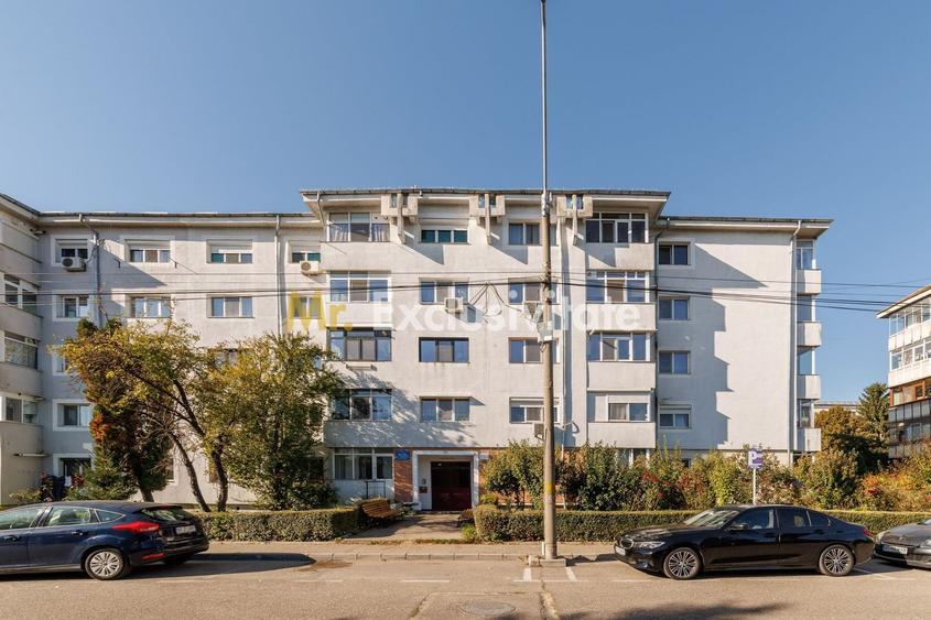 Apartament cu 3 camere decomandat, mobilat în Popa Șapcă