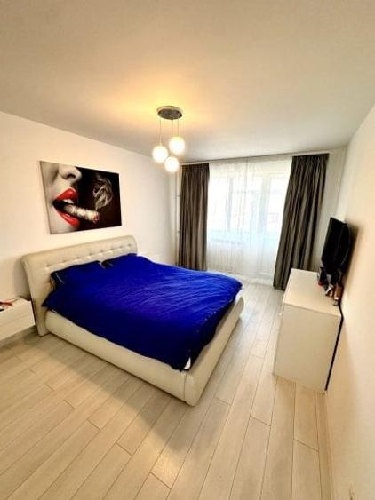 Apartament cu 3 camere decomandat, mobilat în Berceni