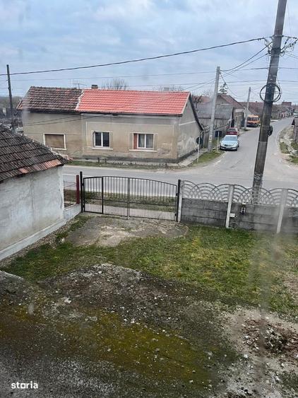 Casă cu 3 camere în Tileagd