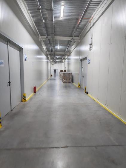 Spațiu industrial, de 460 mp, în Central