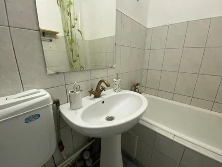 Garsonieră decomandată, mobilată în Tudor Vladimirescu