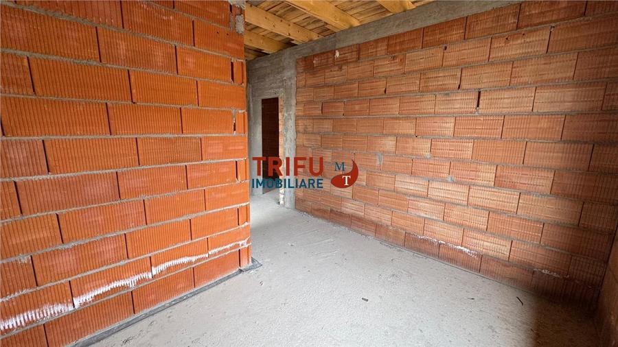 Casă individuală cu 4 camere cu Canalizare în Ampoi 1