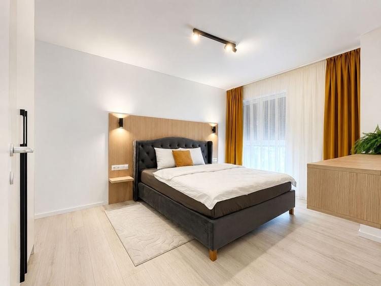 Apartament cu 3 camere decomandat, mobilat în Lipovei