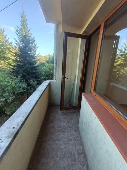 Apartament cu 4 camere decomandat în Săsar