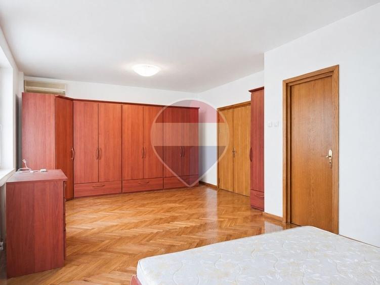 Apartament cu 2 camere decomandat în Calea Plevnei