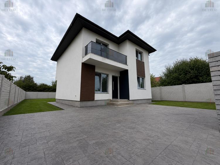 Casă individuală cu 4 camere cu Teren 338 Mp în Berceni