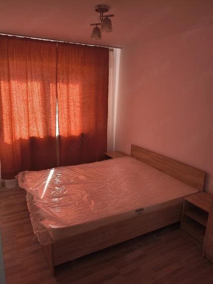 Apartament cu 2 camere semidecomandat în Fetești-Gară