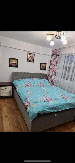 Apartament cu 3 camere în Șcheia